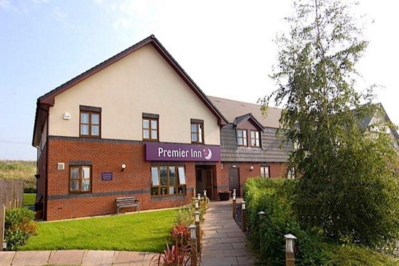 Premier Inn Івшем Екстер'єр фото