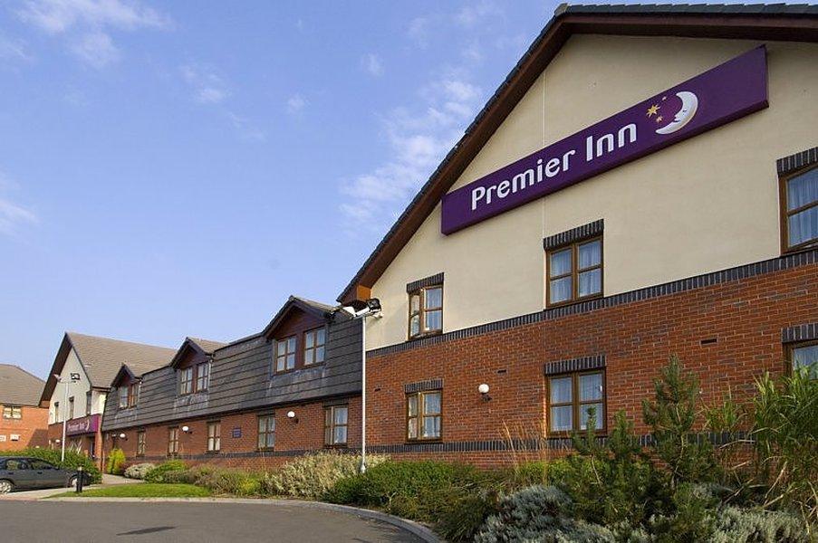 Premier Inn Івшем Екстер'єр фото